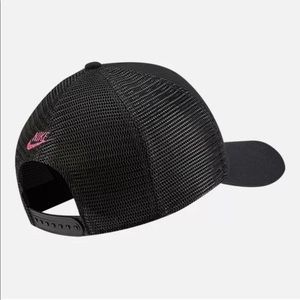 nike classic 99 fitted hat